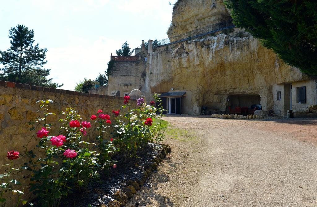 Gites Troglodytes Du Chateau De L'Etoile Vernou-sur-Brenne Room photo